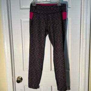 Catherine Malandrino leggings size L black/gray/pink